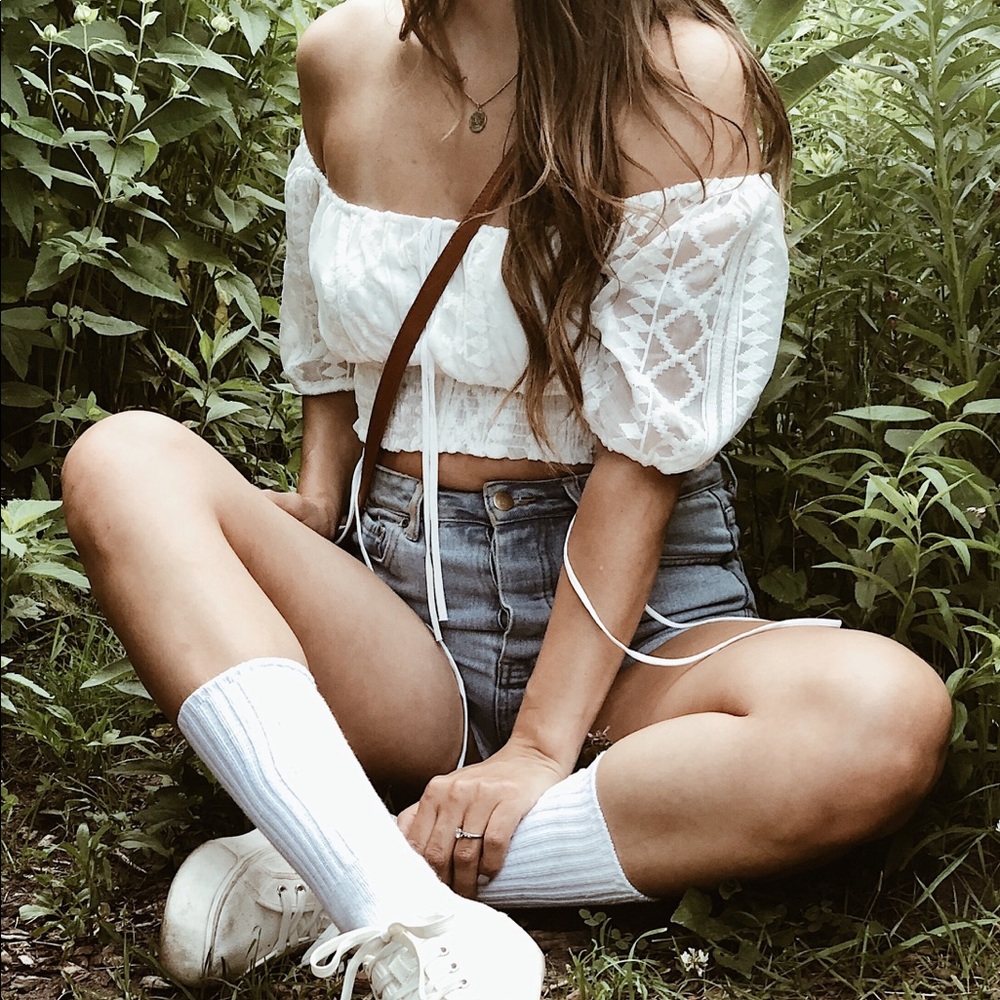NWT Puff Sleeve Crop Top - Picture 11 of 12